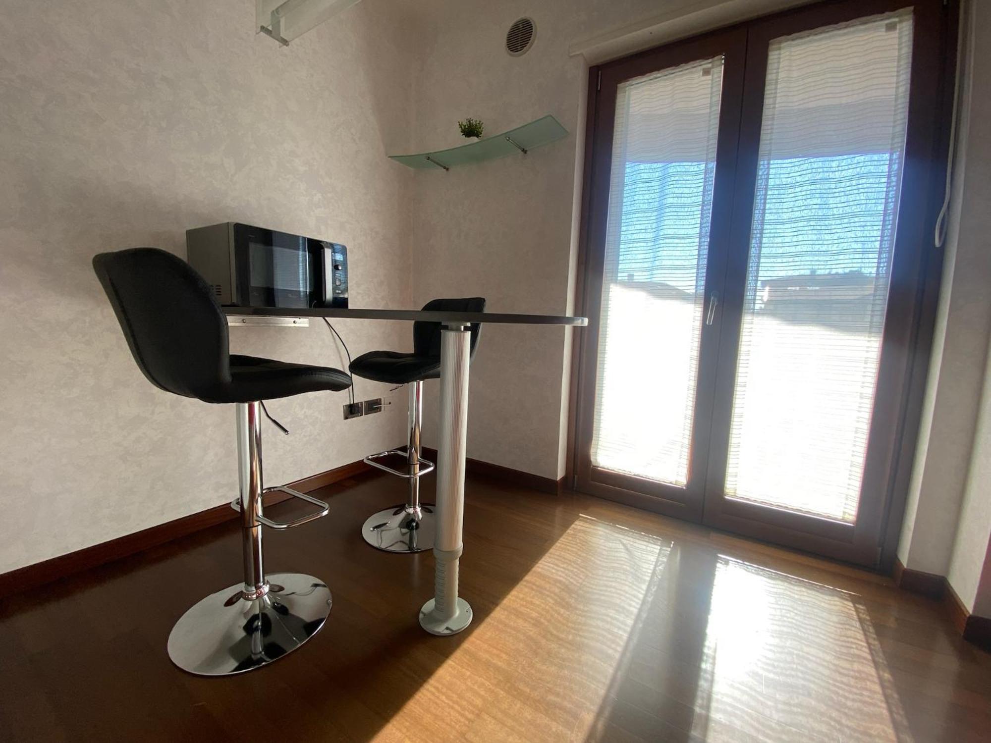 Red House Apartment Monfalcone Bagian luar foto
